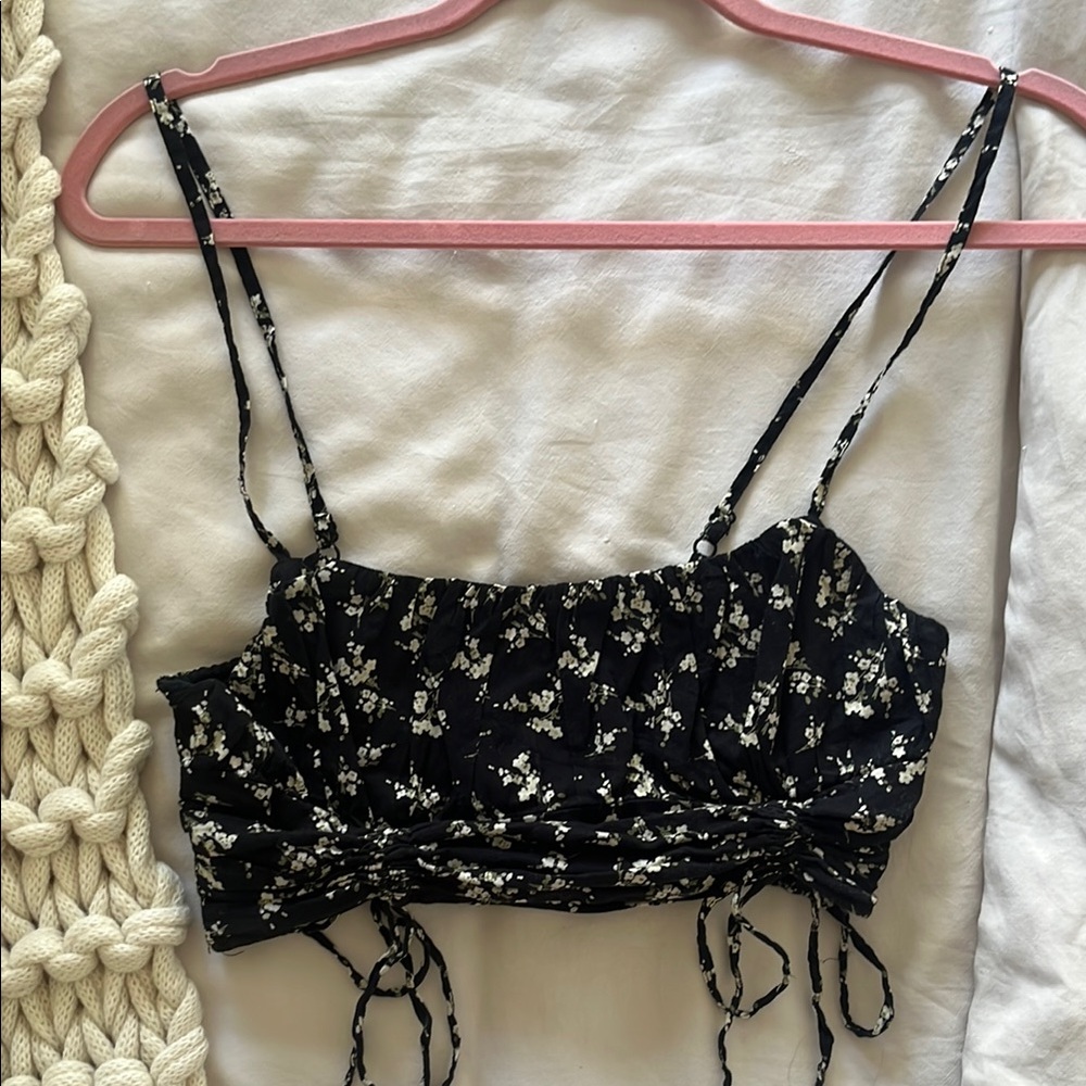 Black Floral Drawstring Ruched Crop Top